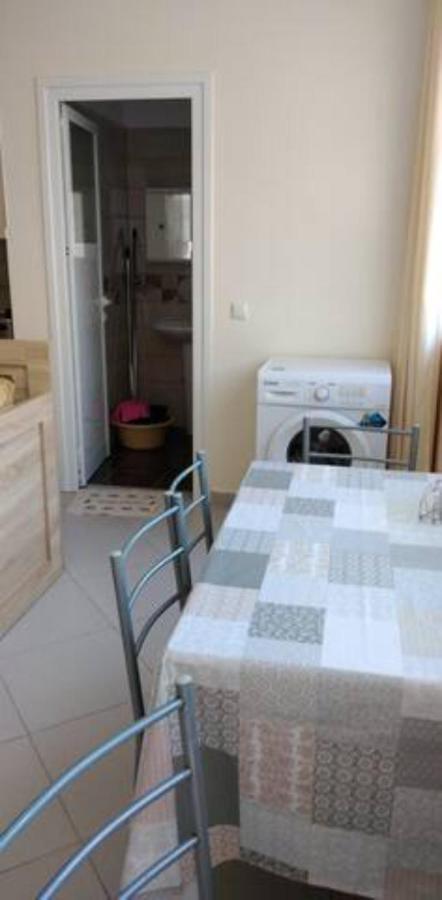 Vasili Sunstay Apartments Σαράντα Εξωτερικό φωτογραφία